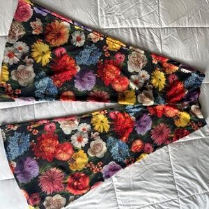 Alice and Olivia flora pants